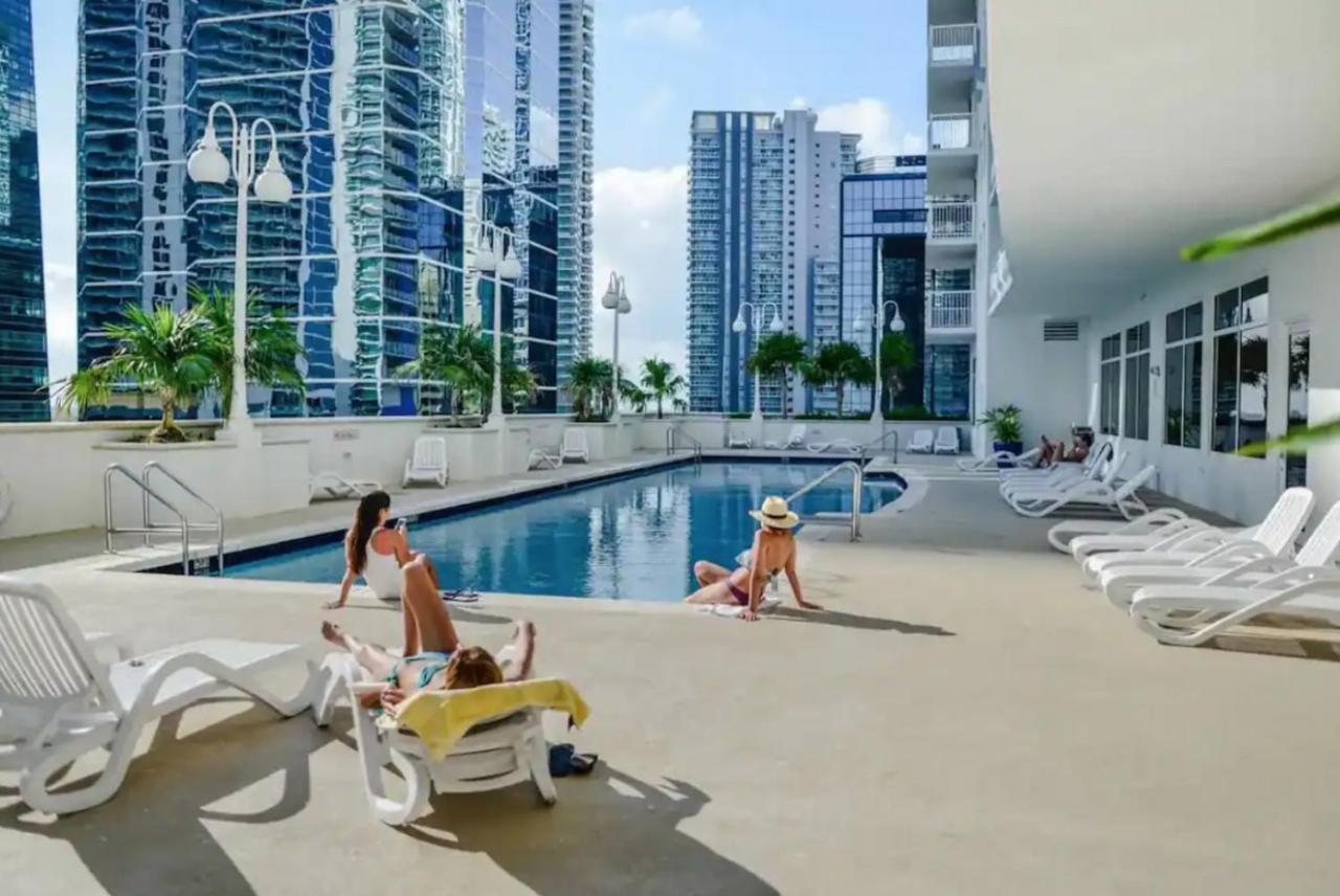 Апартаменты Modern 1 Bed In The Heart Of Brickell With Free Parking Майами Экстерьер фото