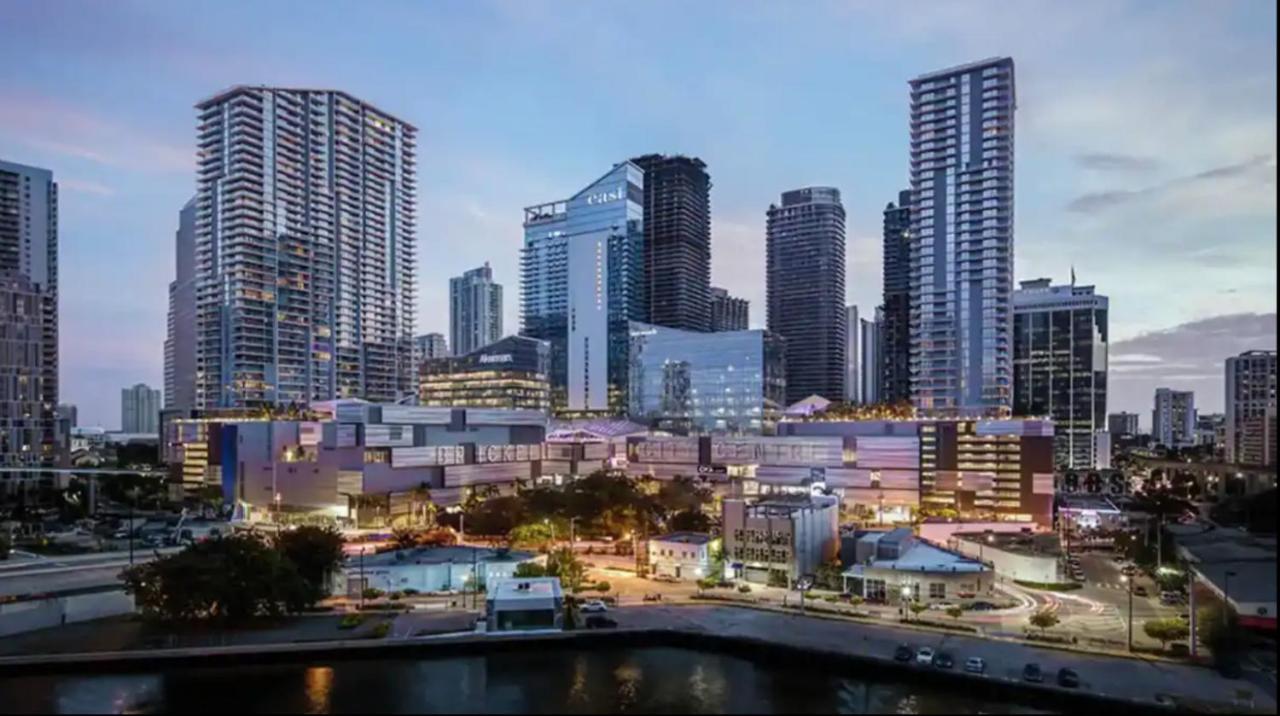 Апартаменты Modern 1 Bed In The Heart Of Brickell With Free Parking Майами Экстерьер фото