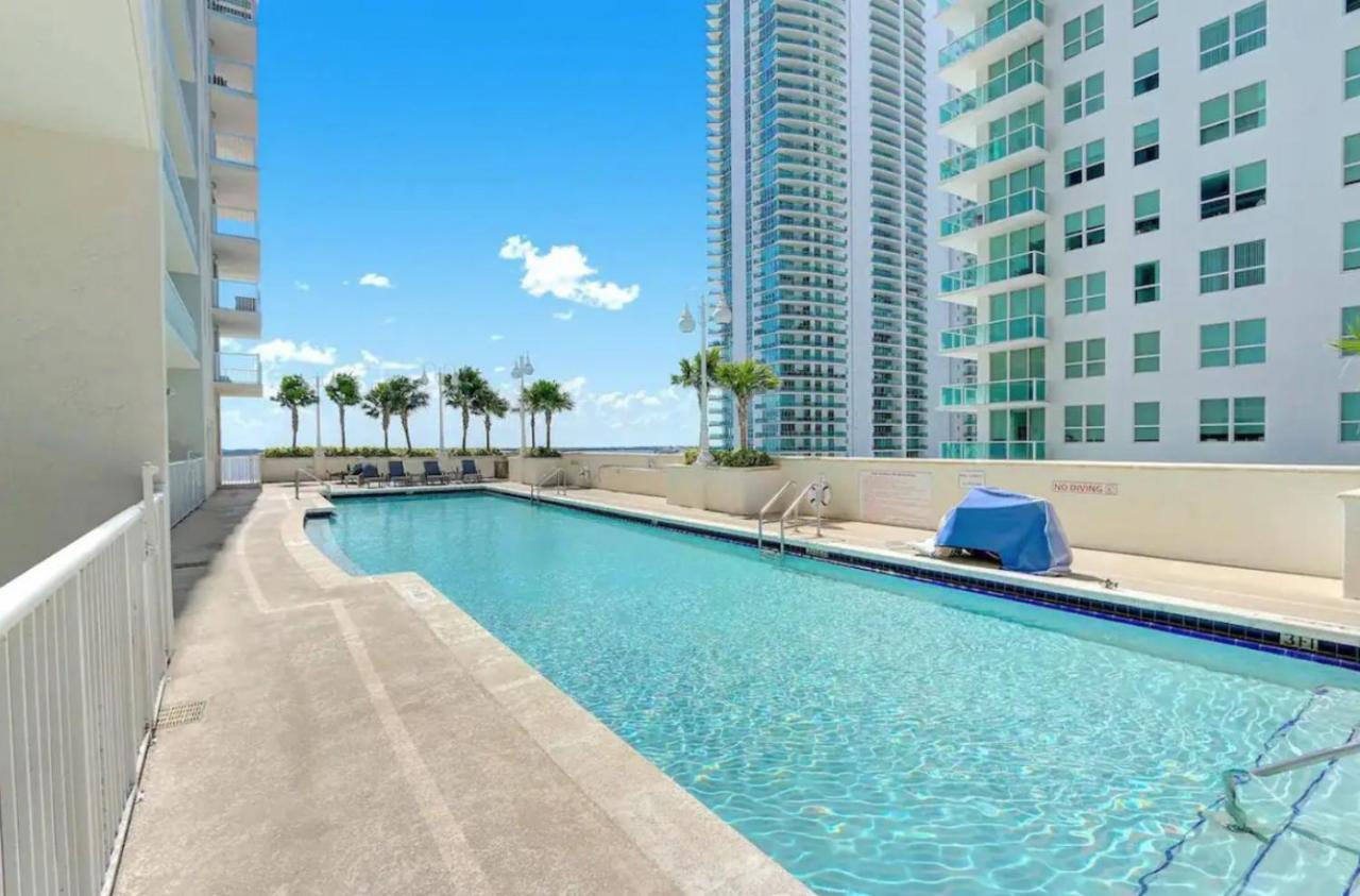 Апартаменты Modern 1 Bed In The Heart Of Brickell With Free Parking Майами Экстерьер фото