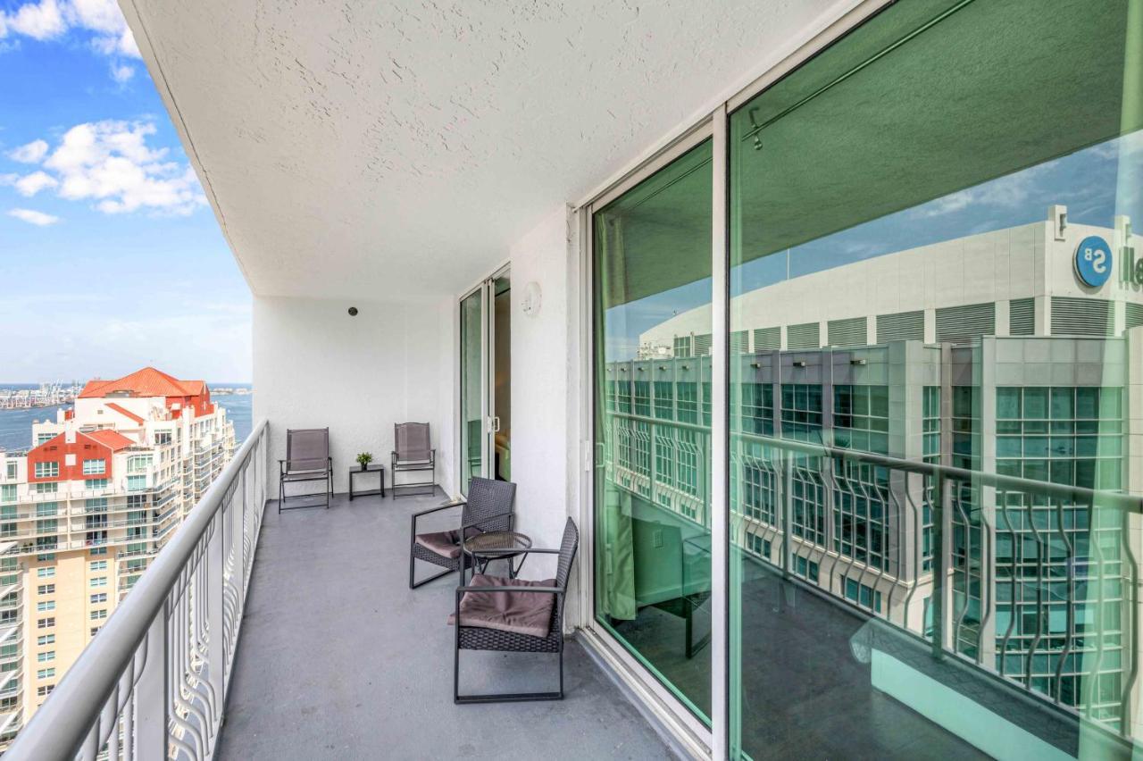Апартаменты Modern 1 Bed In The Heart Of Brickell With Free Parking Майами Экстерьер фото